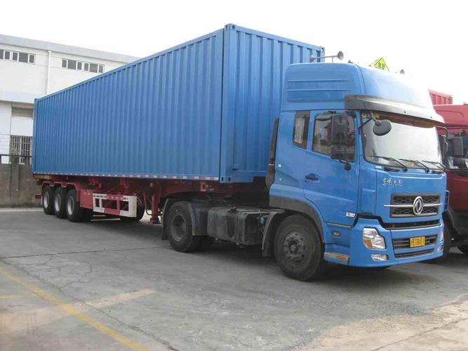 货车
